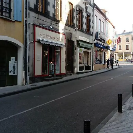 De Marcureau * Louchy-Montfand